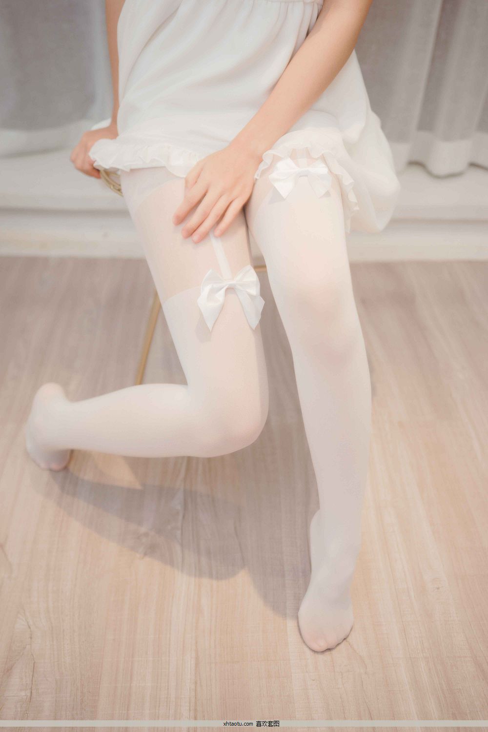 ɶ [ŮCoser]  No.39 ǳɫռ[10P] 1ҳ