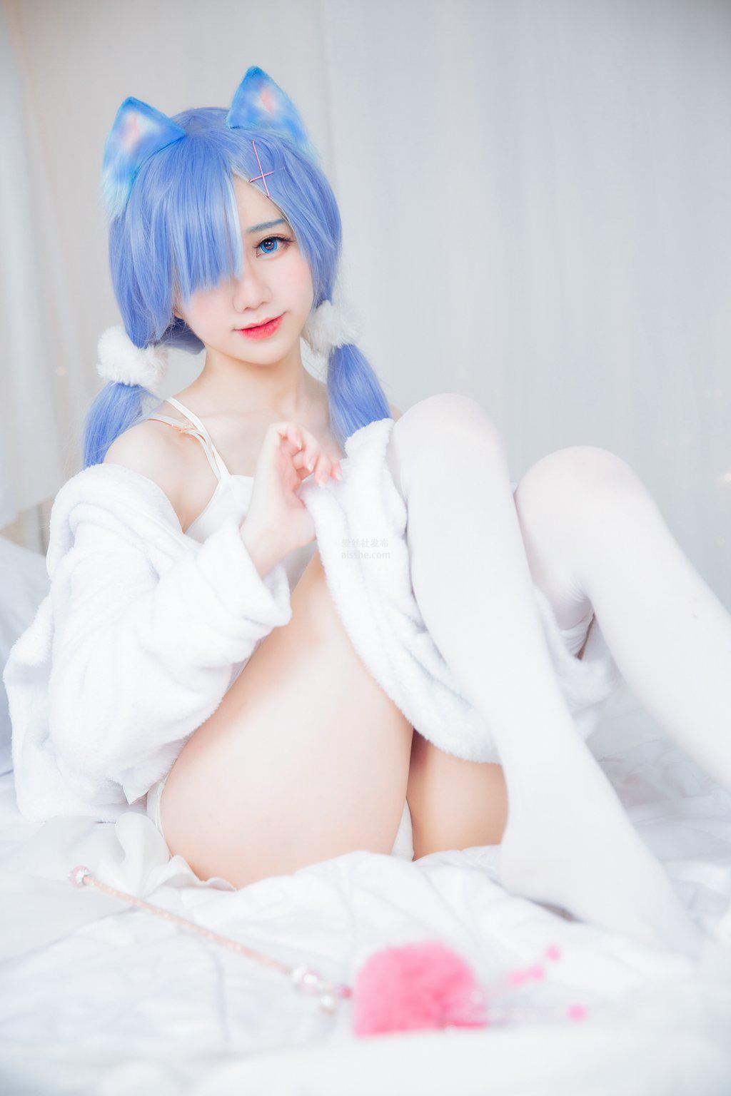 Sally ͼ ɫCoser Dorasnow Rem 49P 32 C Kitty White coserӰ ģ P.1 