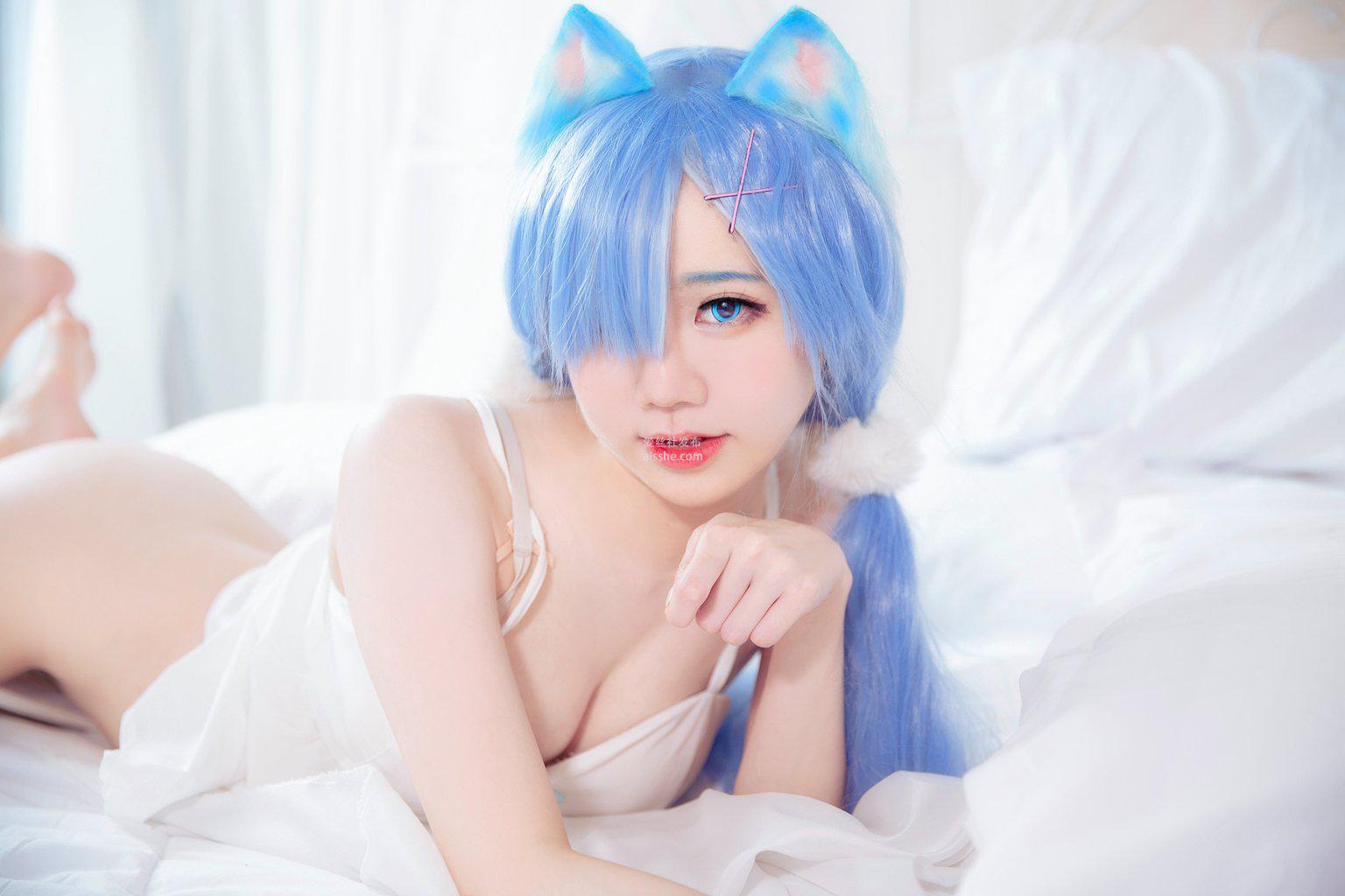 Sally ͼ ɫCoser Dorasnow Rem 49P 32 C Kitty White coserӰ ģ P.1 