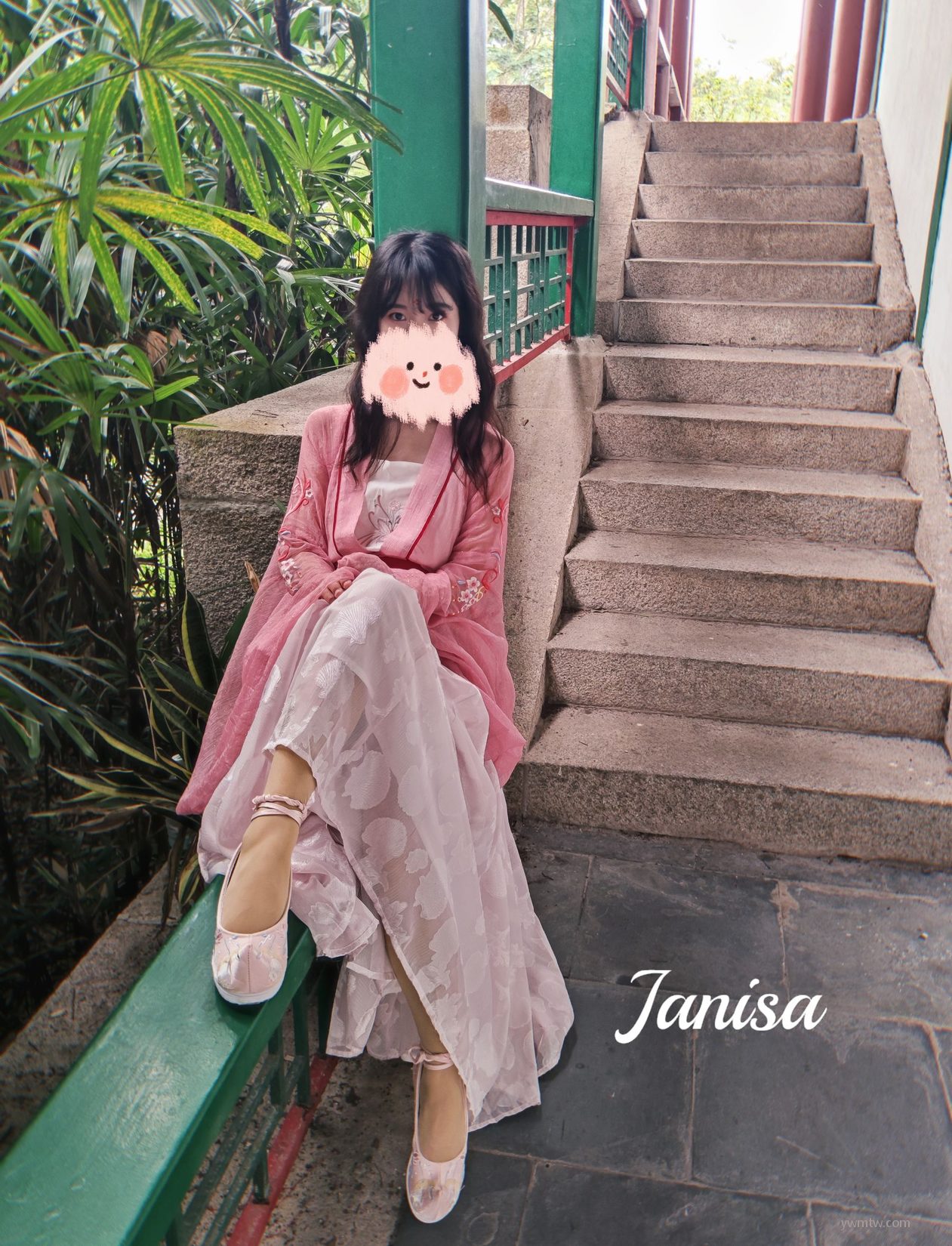 ͼ д  Janisa Ů P.1 